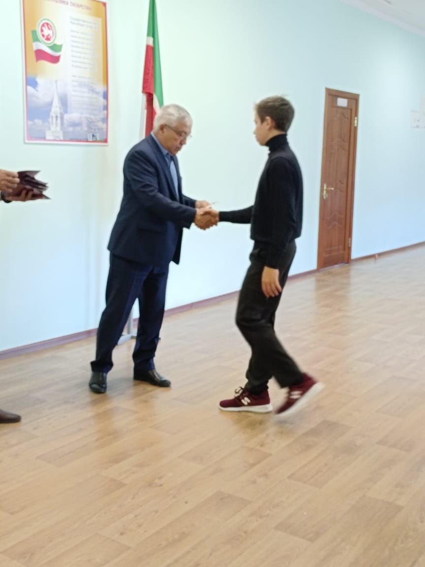 Күәм мәктәбе укучылары ГТО аерымлык билгеләрен алдылар