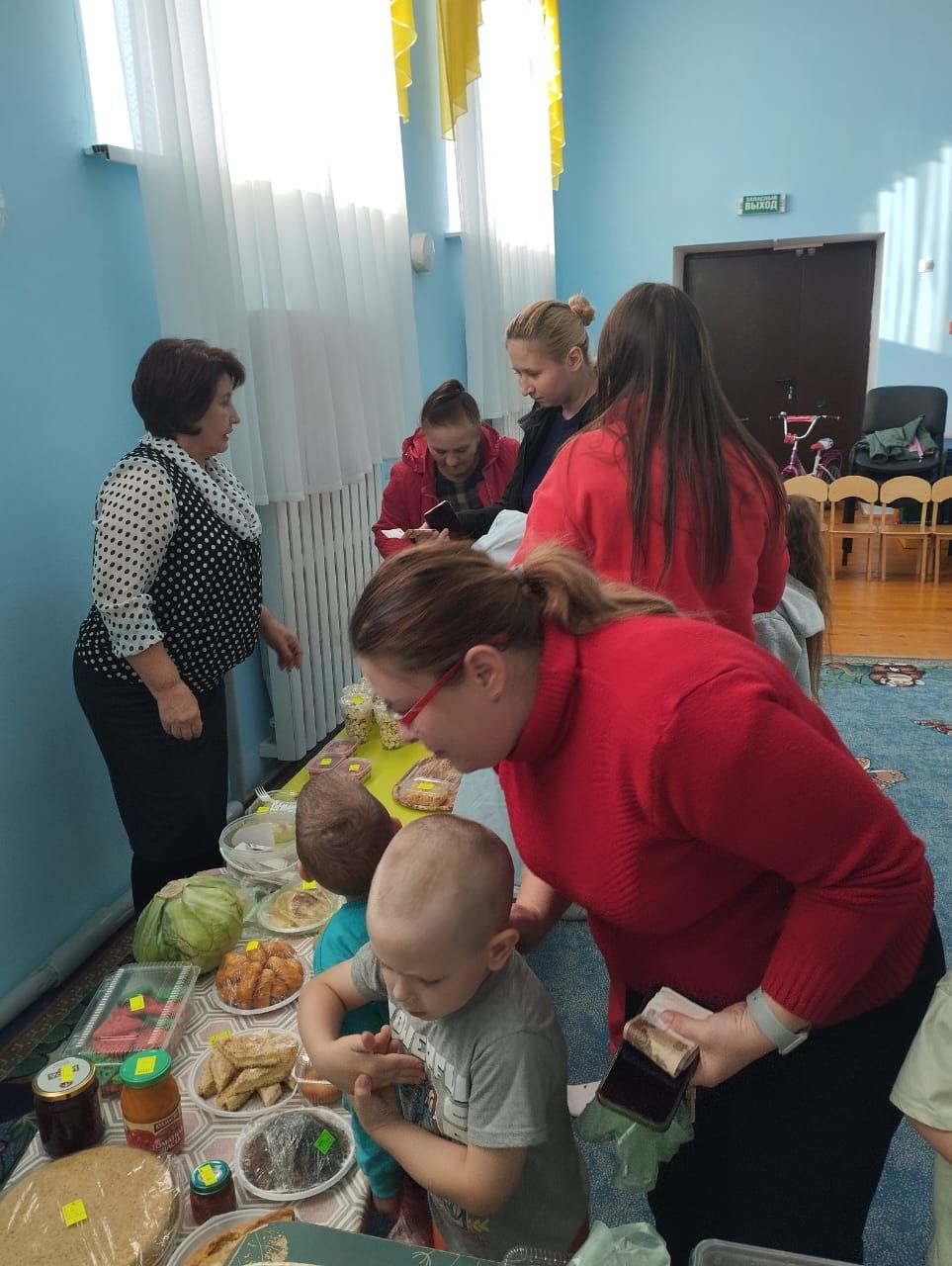 Барысы да әкияттәгечә булды