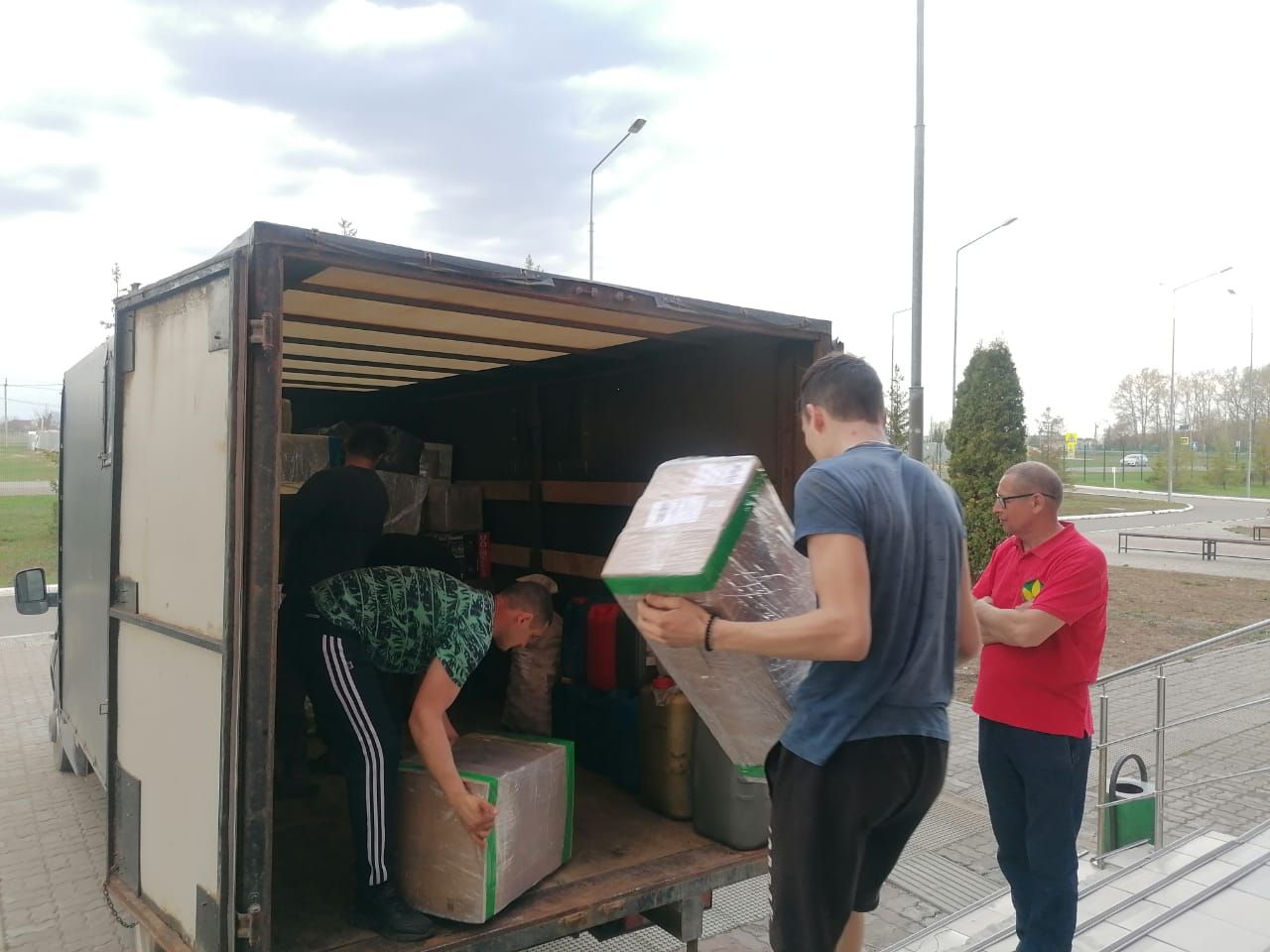 Әтнә СВОга чираттагы гуманитар ярдәмне җибәрде