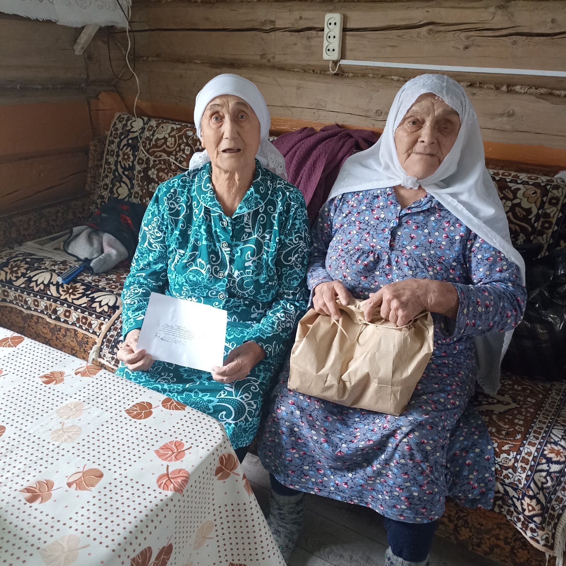 Дусым хуҗалыгы сугыш чоры балаларына күчтәнәч өләште