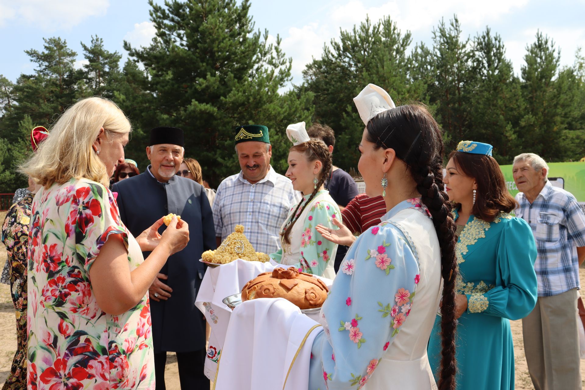 Район мәдәният хезмәткәрләре Владимир шәһәрендә Сабантуе үткәреп кайттылар