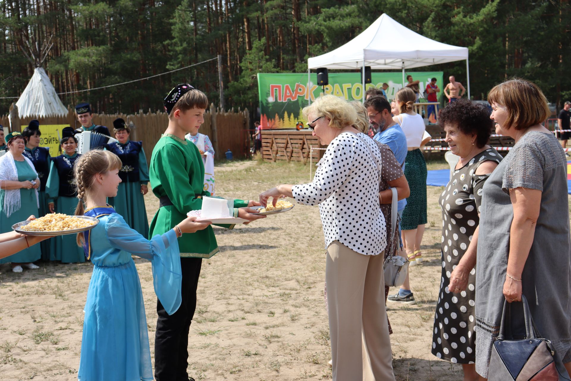 Район мәдәният хезмәткәрләре Владимир шәһәрендә Сабантуе үткәреп кайттылар