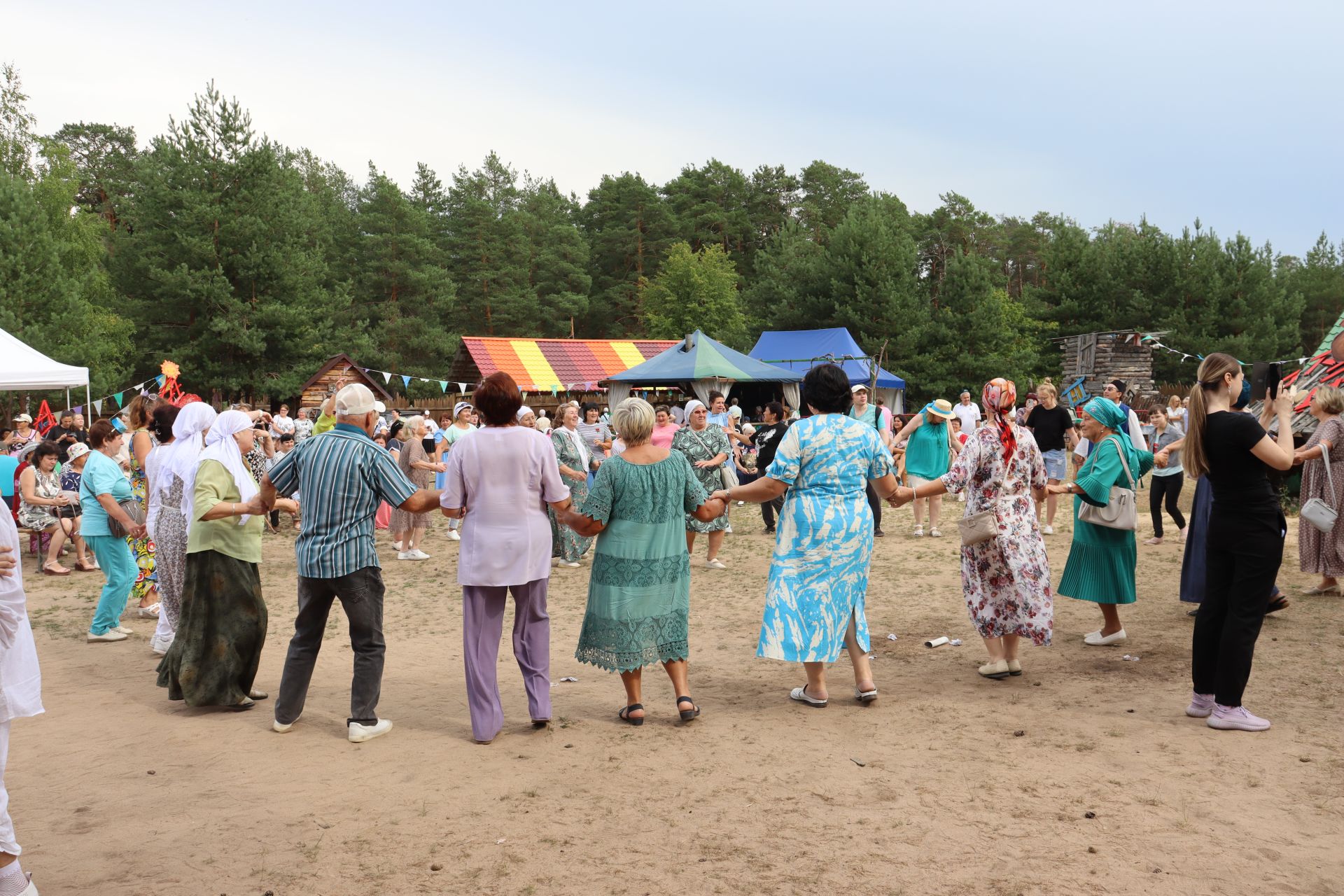 Район мәдәният хезмәткәрләре Владимир шәһәрендә Сабантуе үткәреп кайттылар