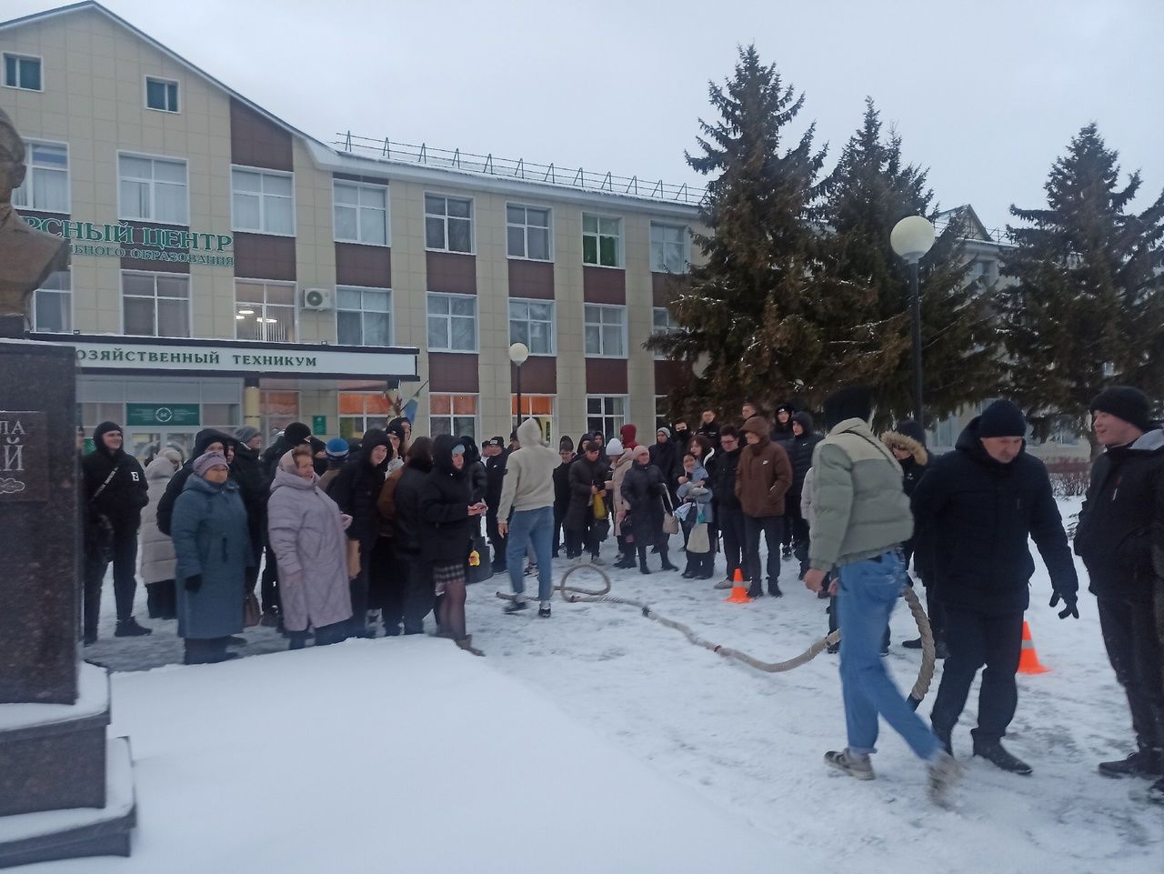 Әтнә авыл хуҗалыгы техникумында беренче ярышлар узды