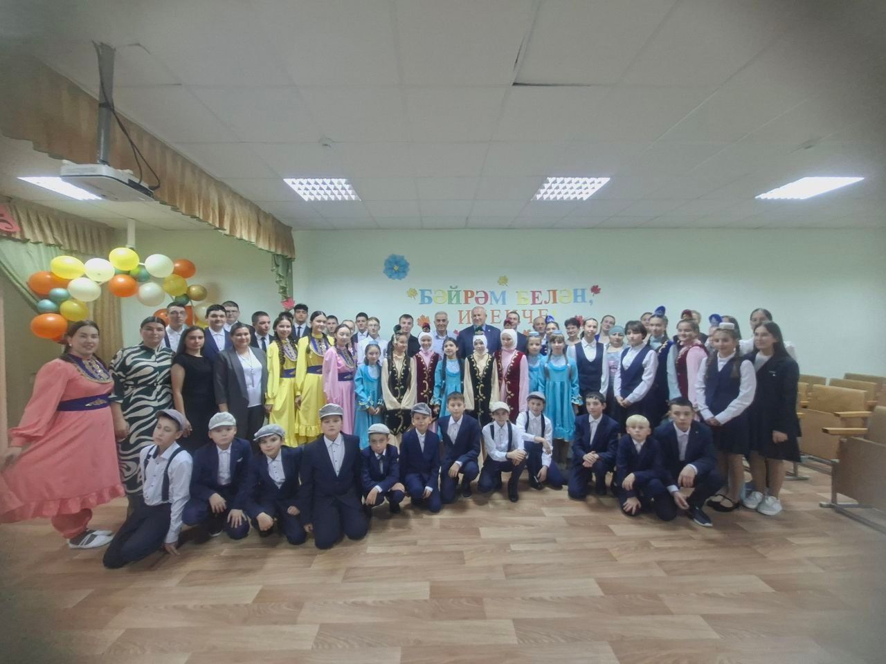 Бәрәскә мәктәбендә «Уңыш бәйрәме» булып узды
