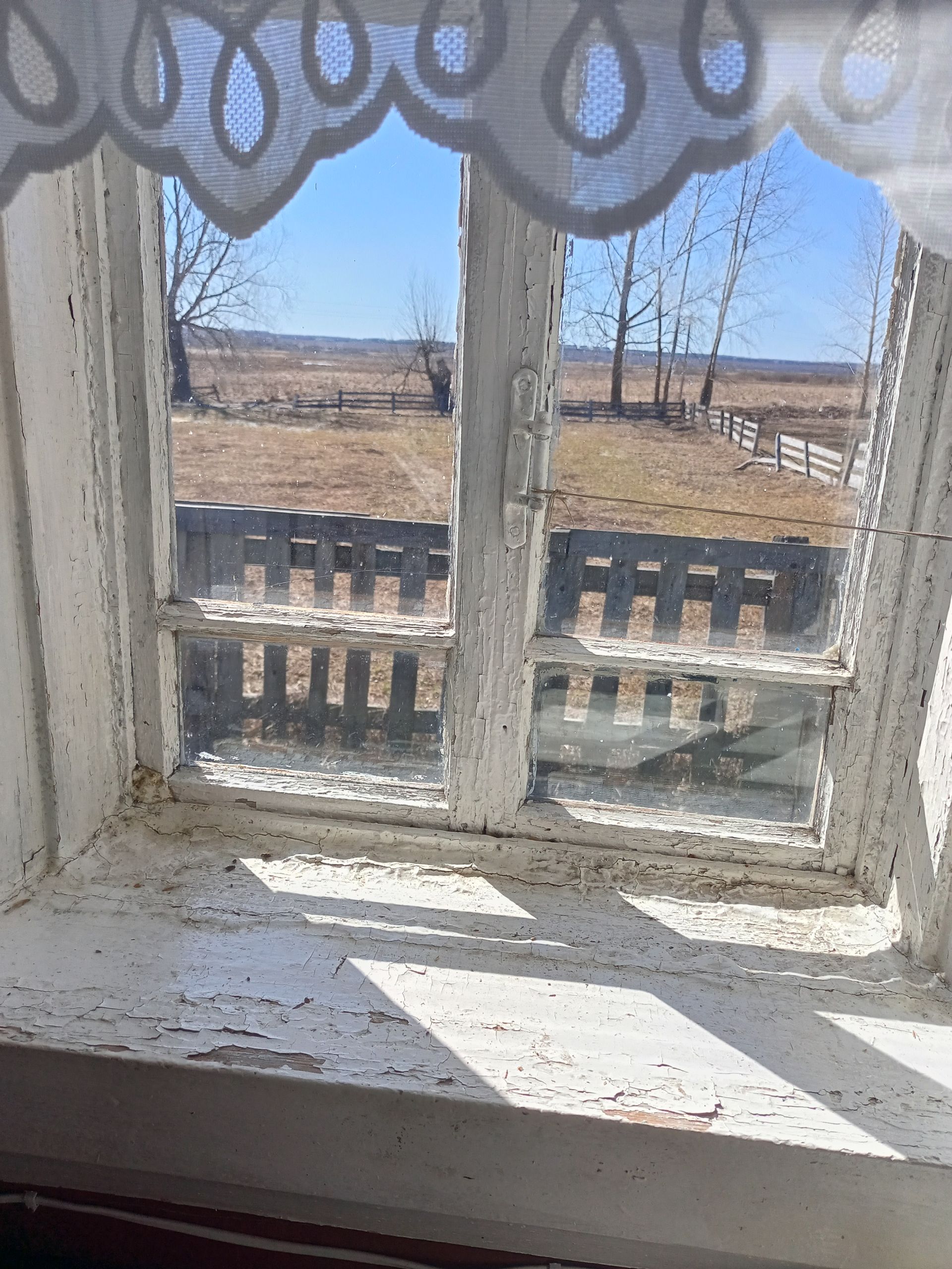 Бүген Әтнәдә аязучан болытлы һава