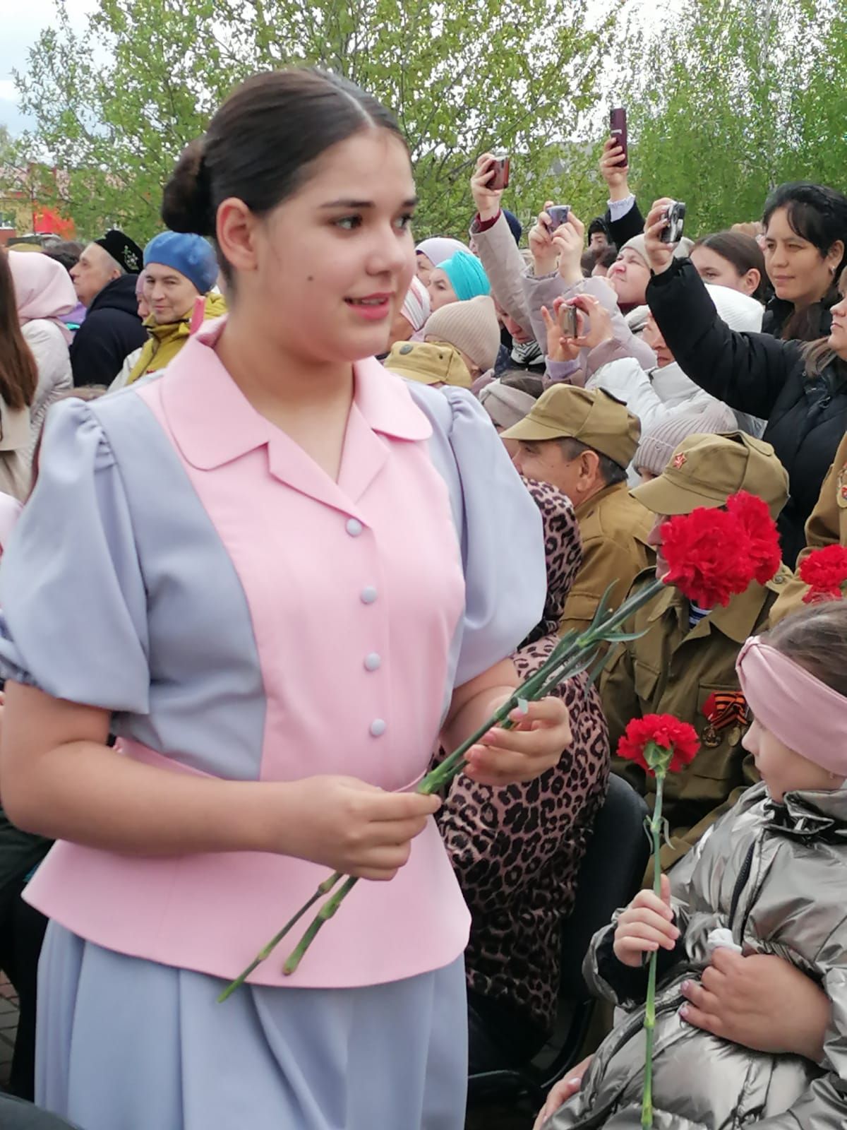 Әтнәдә Бөек Җиңүнең 80 еллыгы уңаеннан бик куп төрле кургәзмәләр эшләде