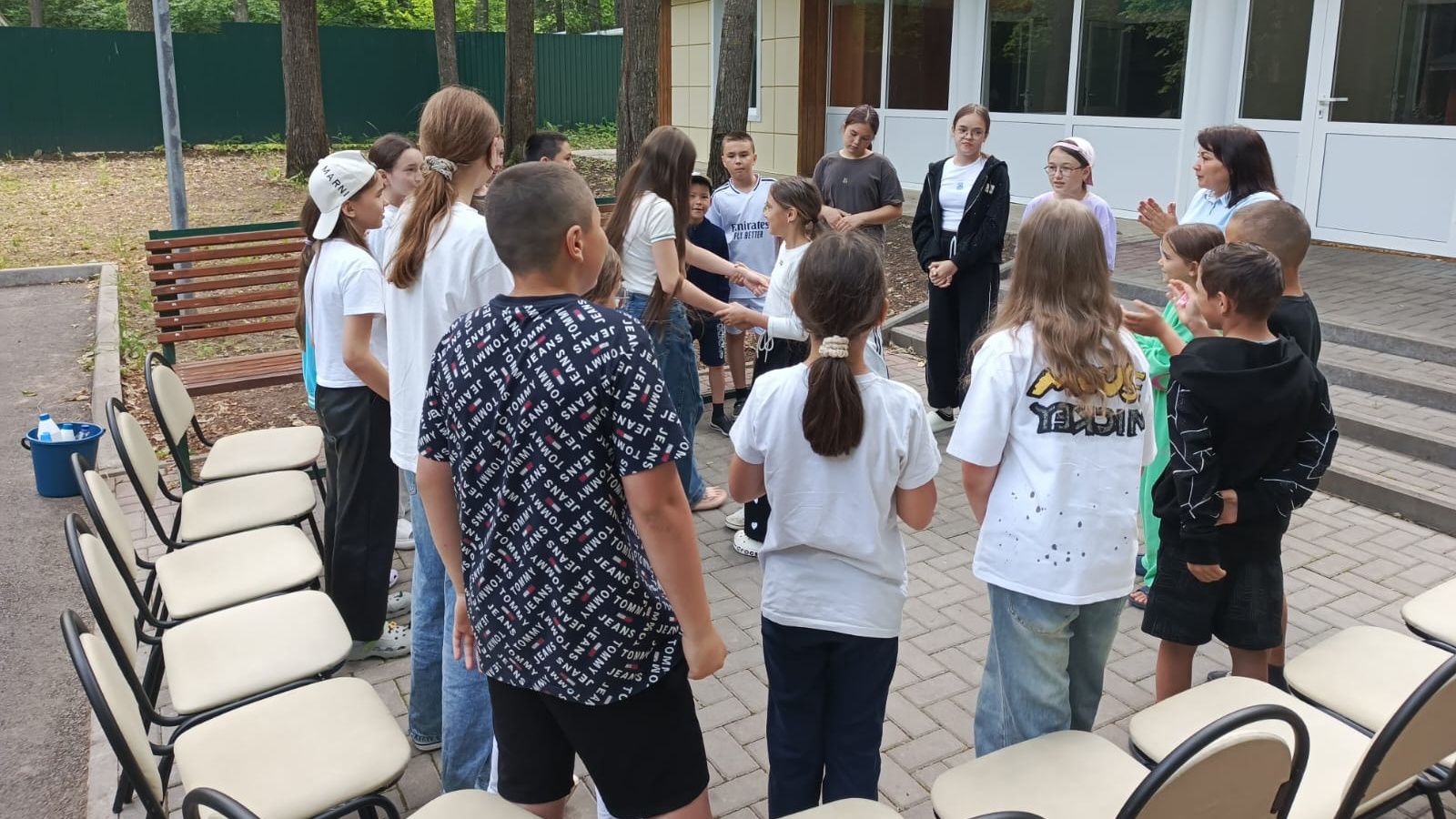 Район мәктәпләрендә эшләп килгән драмтүгәрәк җитәкчеләре Чулпан лагерында