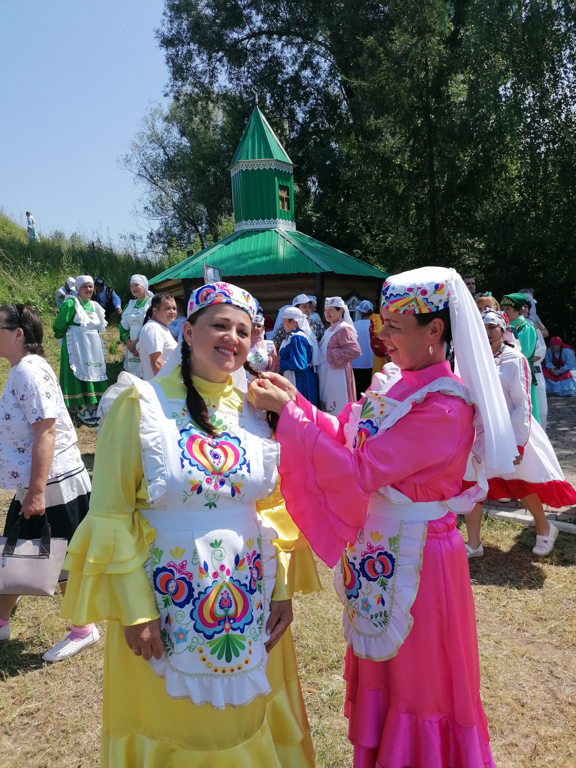 Әтнәдә «Жиз самавыр» фестивале: быел балалар коллективлары да күп иде