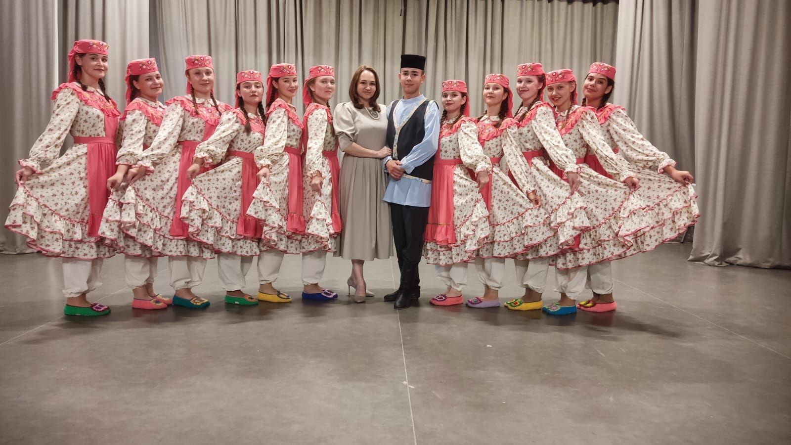 Казанда бердәм фольклор көнен бик зурлап билгеләп үттеләр
