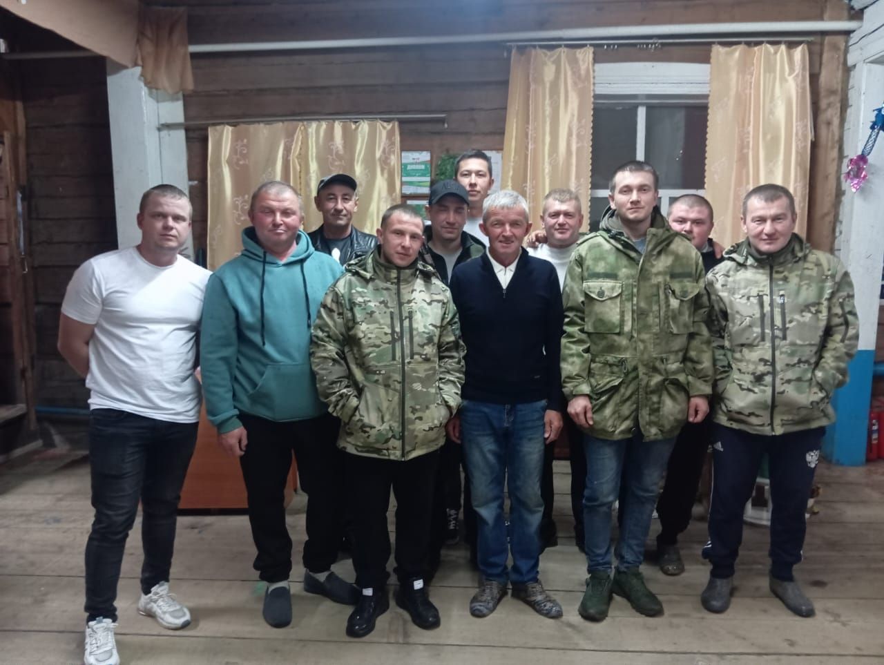 Чембулат авылында геройлар белән очрашу