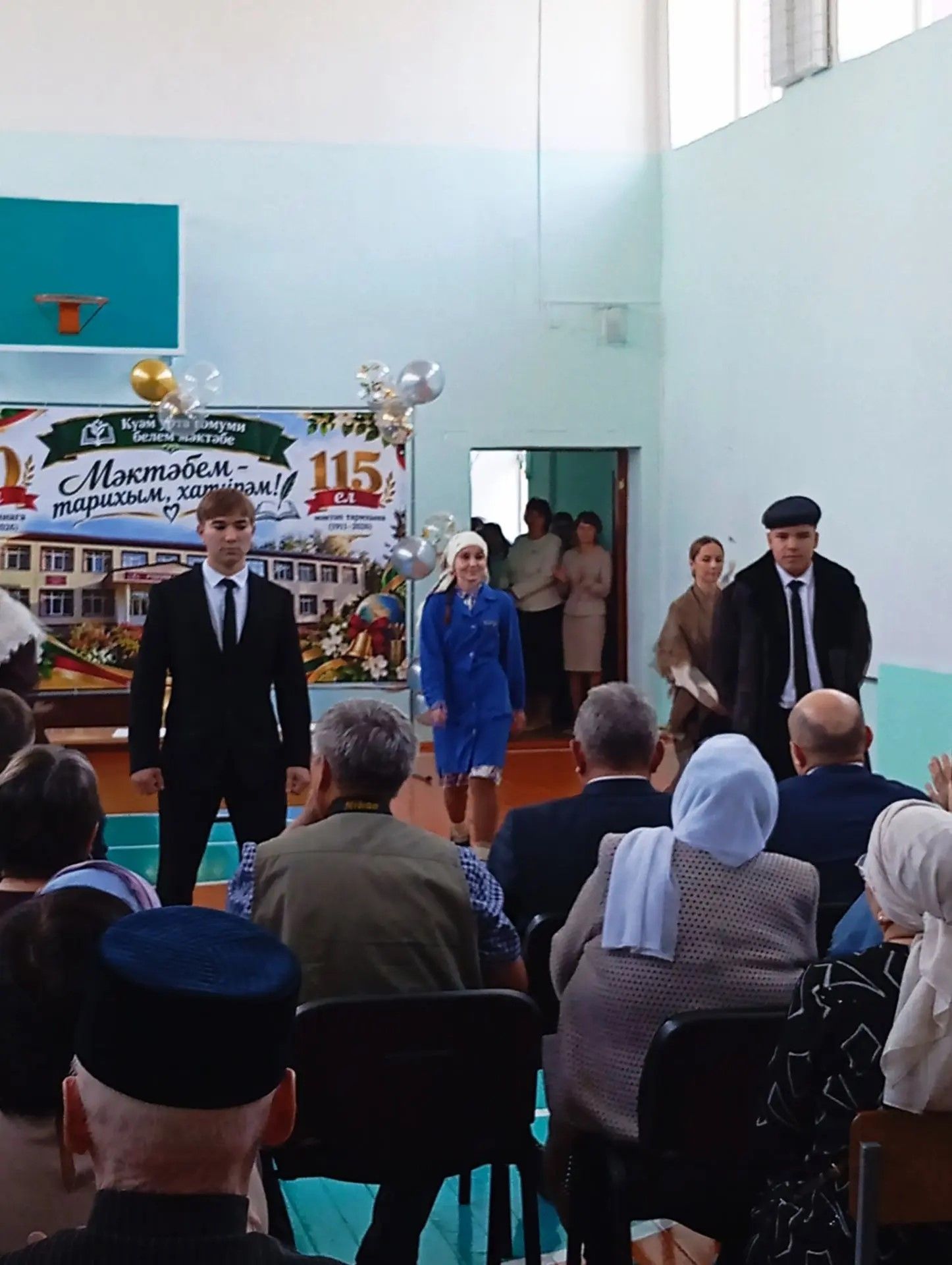 Күәм урта мәктәбенең 115 еллыгы һәм яңа бинада укытуга 50 ел тулуга багышланган кичә үтте