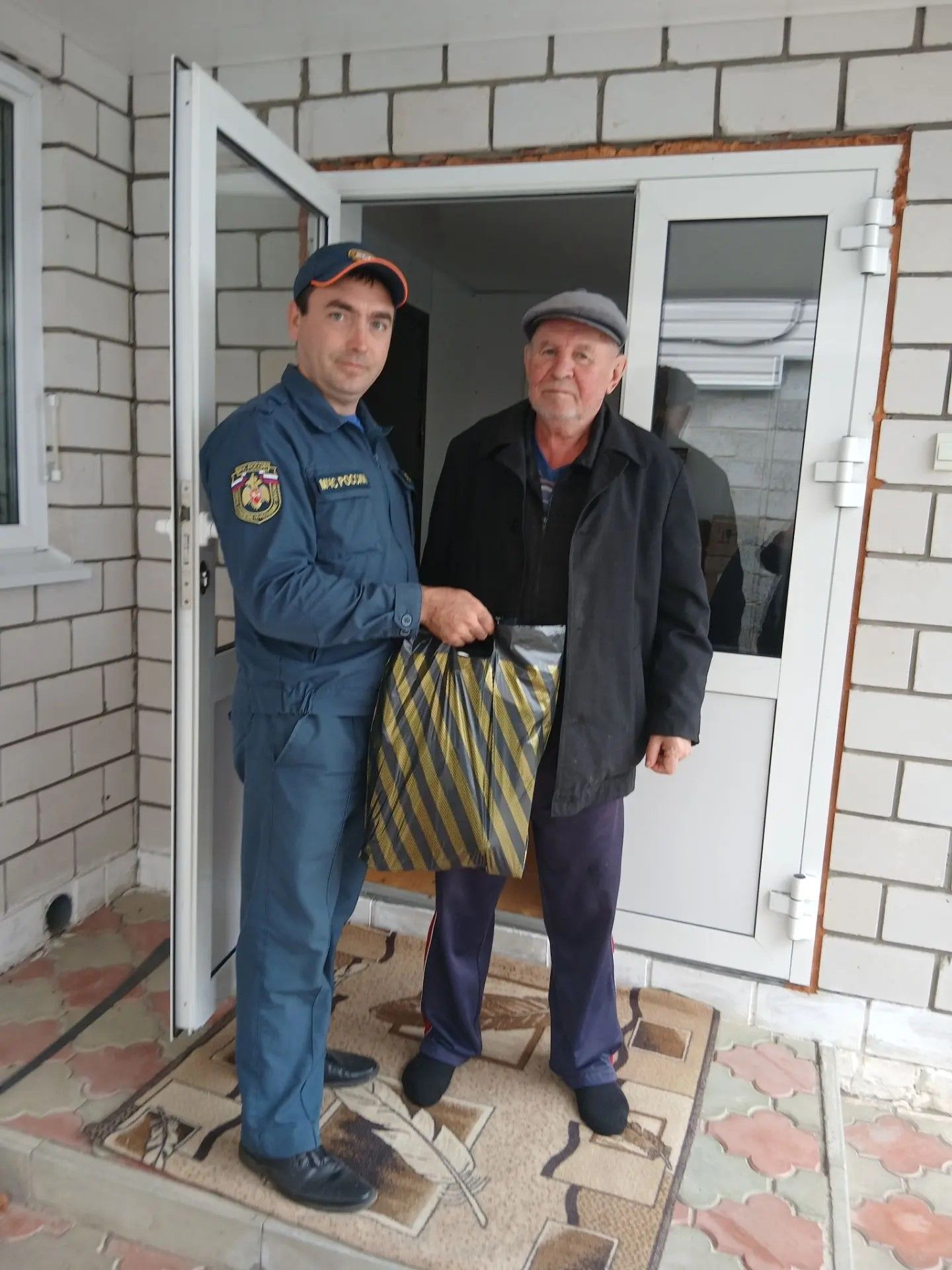 108нче Янгын сүндерү һәм коткару бүлеге коллективы өлкәннәрне зурлады