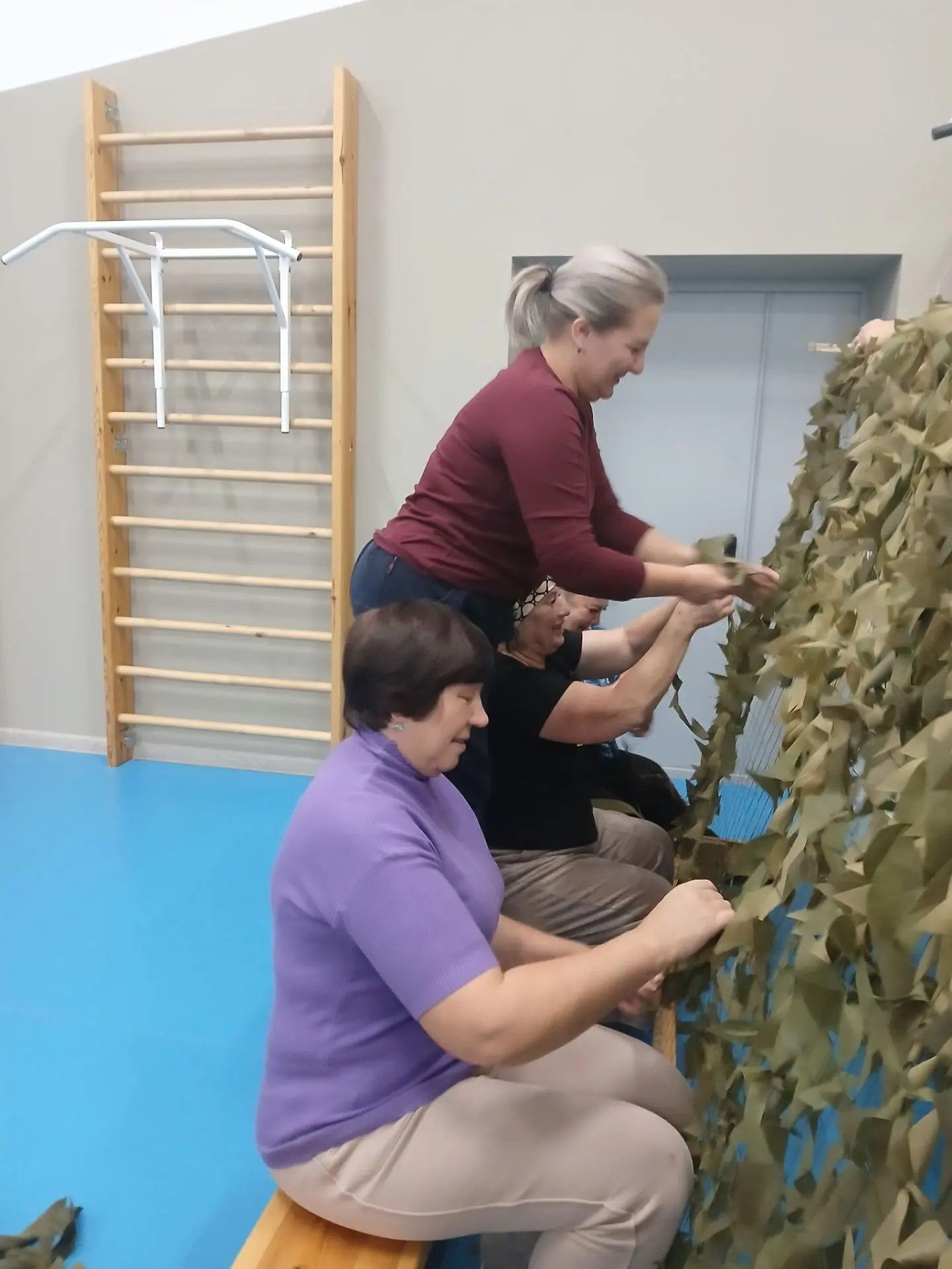 Күлле Кимедә  махсус хәрби операциягә маскировка сеткалары ясыйлар