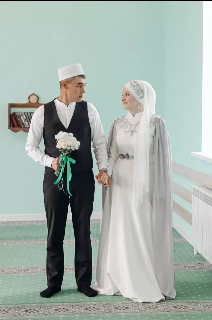 “Шак-шок аяк тавышлары колак төбендә”