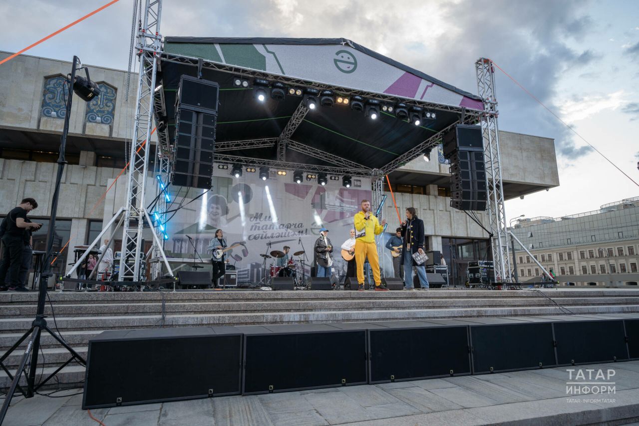 «Мин татарча сөйләшәм!» акциясе сәхнәсендә чыгыш ясау өчен гаризалар кабул ителә башлады