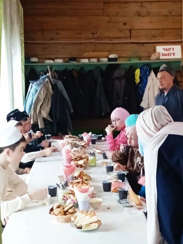 Күәм авылы мәчетендә балалар арасында бәйге үтте
