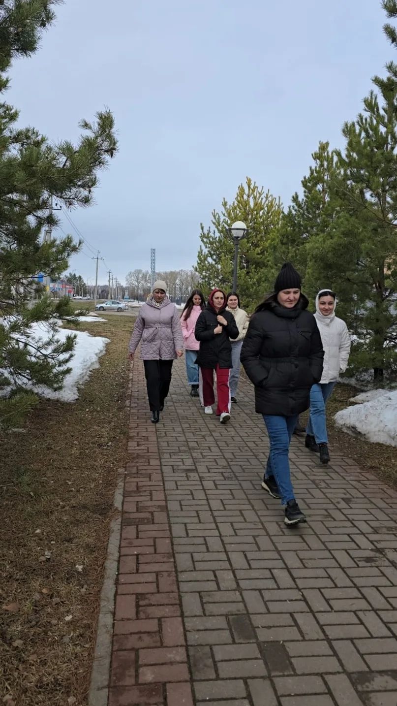 Район үзәгенең «Туган ягым» ял паркында «Тормышка 10 000 адым» Бөтенроссия акциясе узды