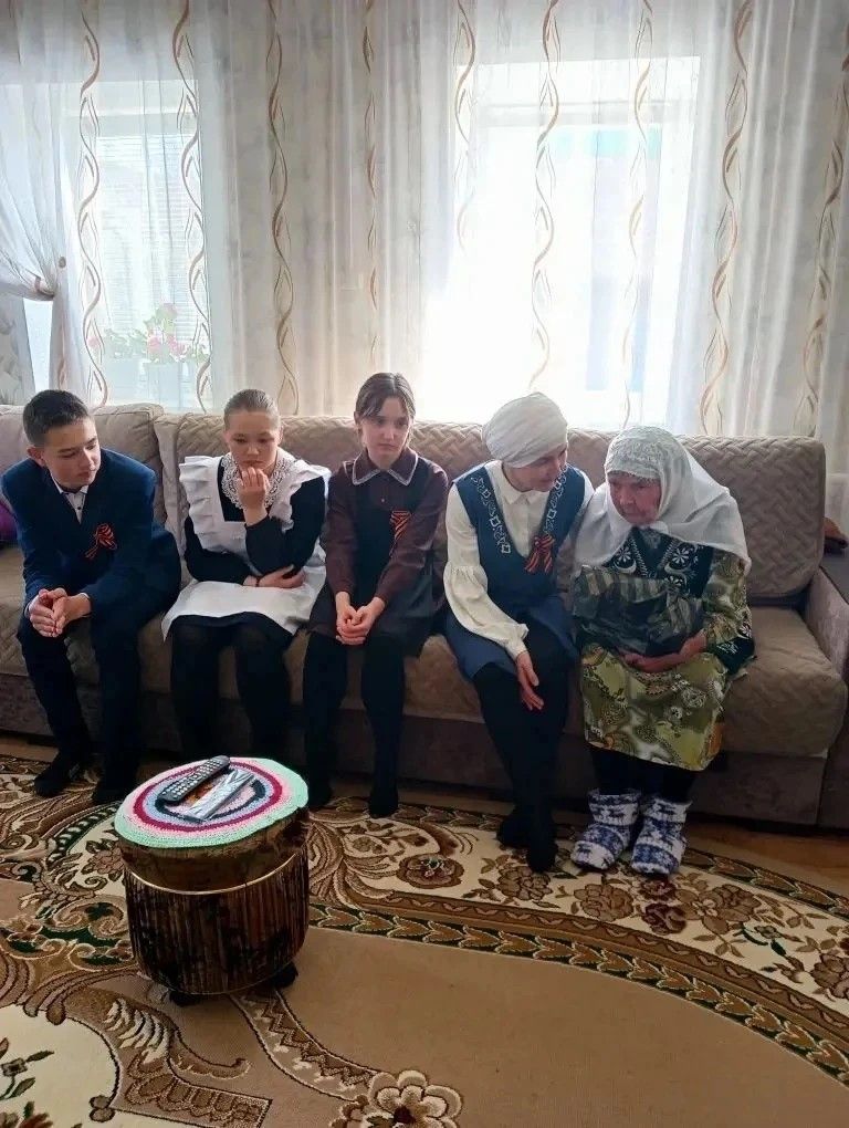 Бөтенроссия «Җиңү кайтавазы» акциясе: күңел җылысы белән ясалган открыткалар
