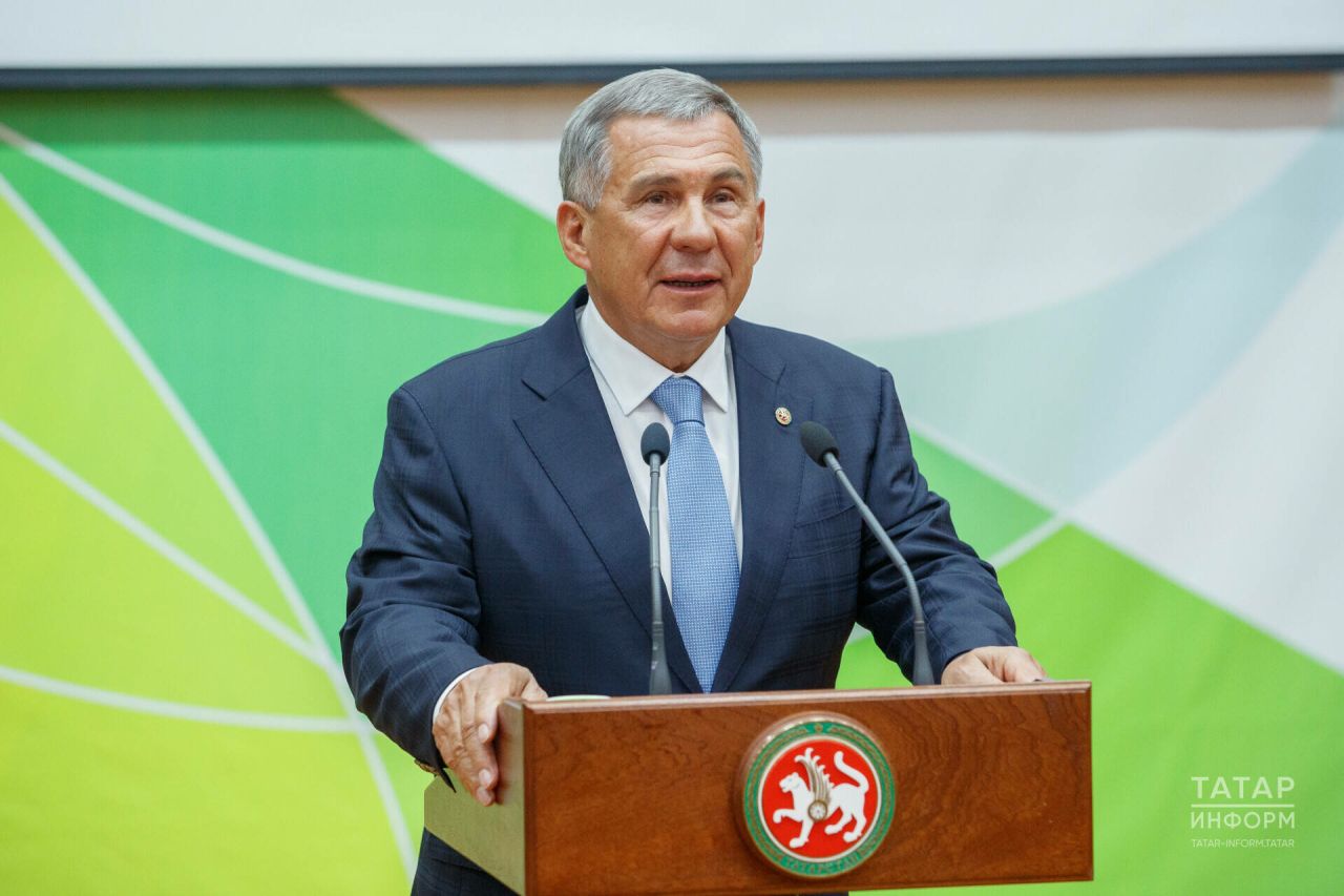 Рөстәм Миңнеханов Татарстан халкын Сабан туе бәйрәме белән котлады