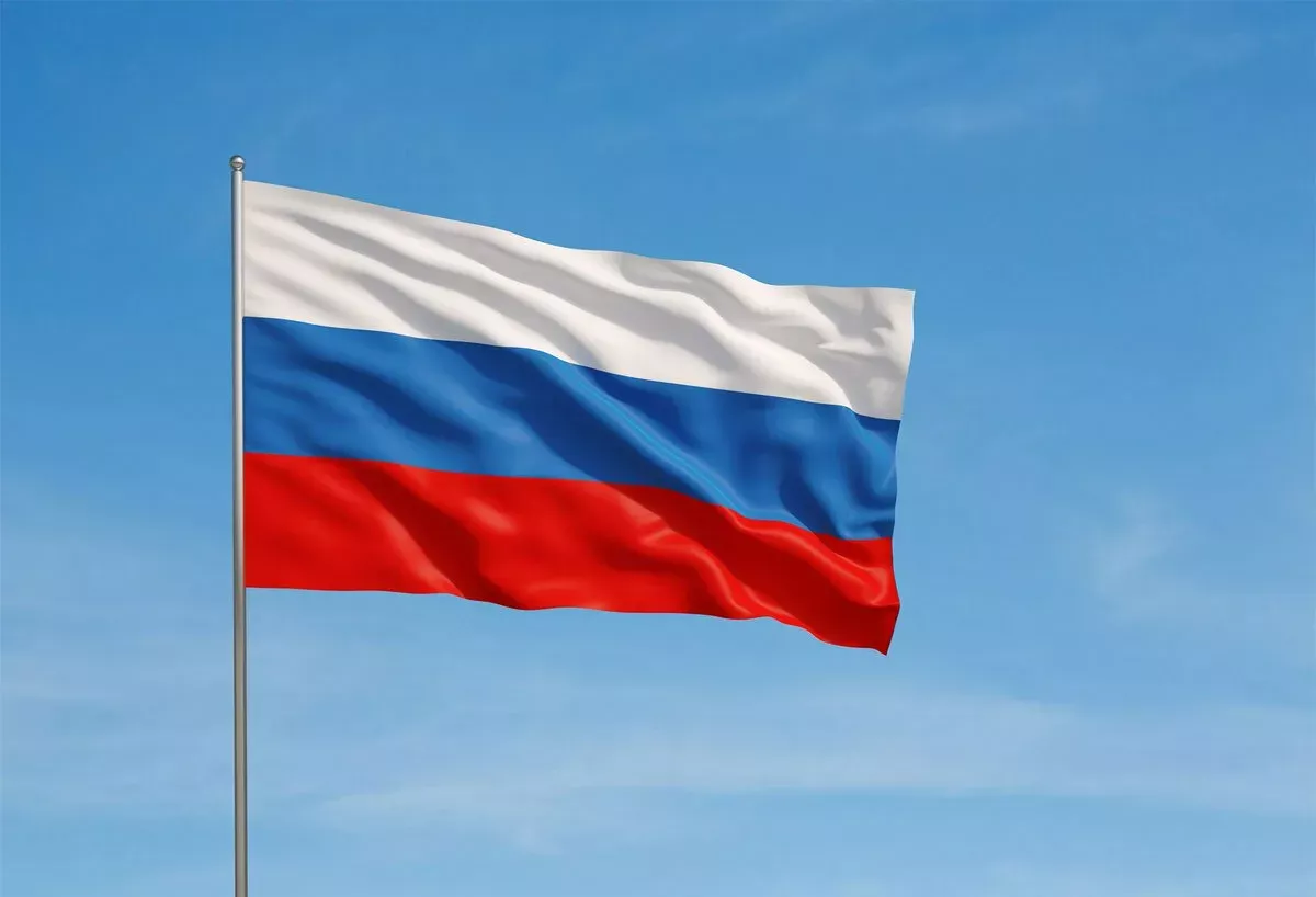 Россия көне бәйрәме уңаеннан, кыска эш атнасы башланды