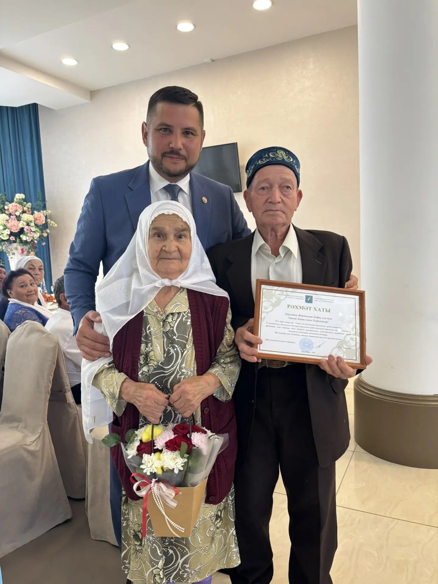Гаилә, мәхәббәт һәм тугрылык көне уңаеннан «Кала тау» ресторанында бик матур, күңелгә үтеп керерлек, рухи чара узды