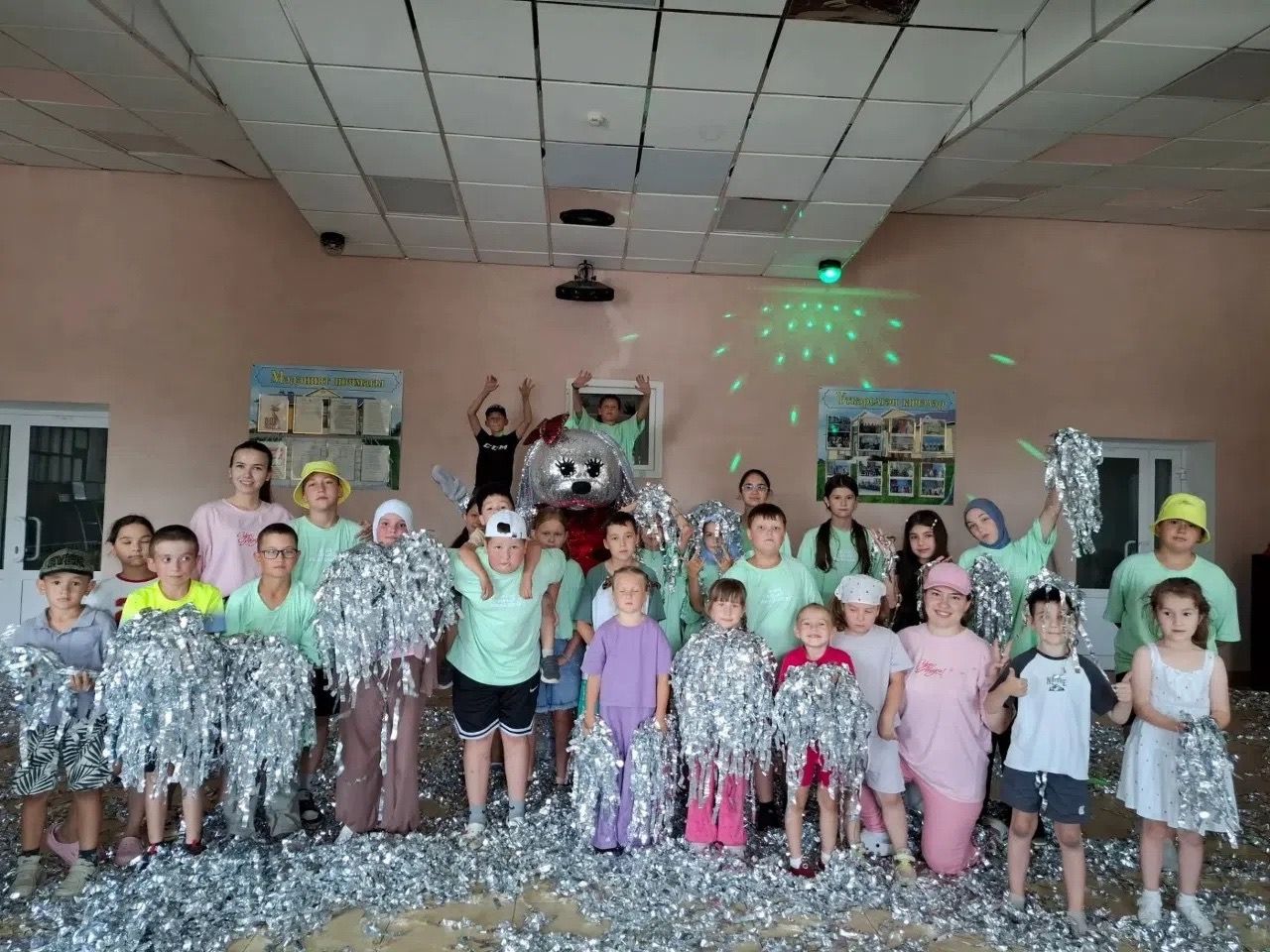 Түбән Бәрәскә һәм Олы Мәңгәр мәдәният йортларында «Ура, Авылга!» проекты зур бәйрәмгә әверелде