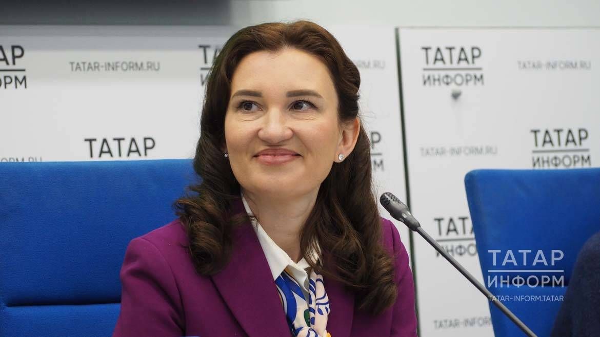«Туган тел фест» республика конкурс-премиясендә укытучыларга акчалата премияләр тапшырыла