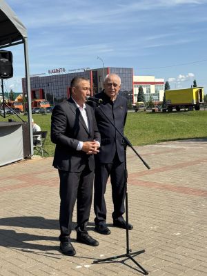 Әтнәдә «Мәктәпкә җыенырга ярдәм ит» акциясенә йомгак ясалды