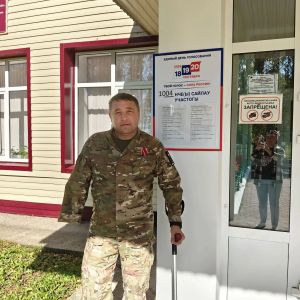 Махсус хәрби операциясе ветераны Шокер Холмуродов та сайлауда катнашып үз тавышын бирде.