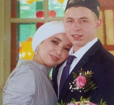 Без икебез бербөтен- Әминә, Ильяр Галимовлар