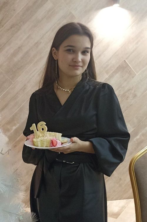Күңгәр урта мәктәбенең чыгарылыш сыйныф укучысы Ралия Гарипованың химия фәненнән БДИ нәтиҗәсе 100 балл булды
