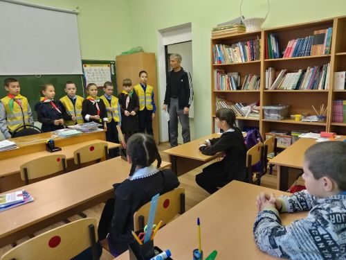 Балалар белән профилактик чара узды