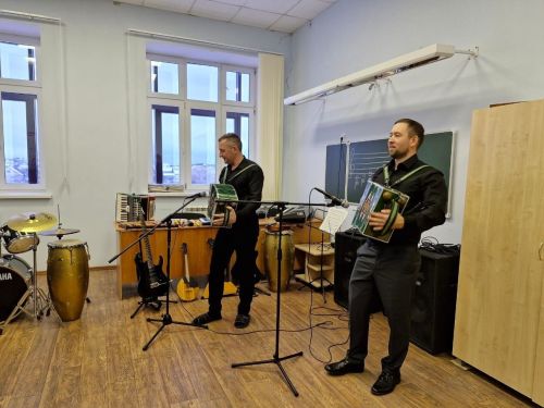 Сәнгать мәктәбендә экскурсиядә булдылар