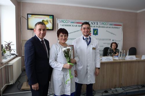 Район  үзәк больницасында 2022 елга йомгак ясадылар һәм киләчәктә  бурычлар куйдылар