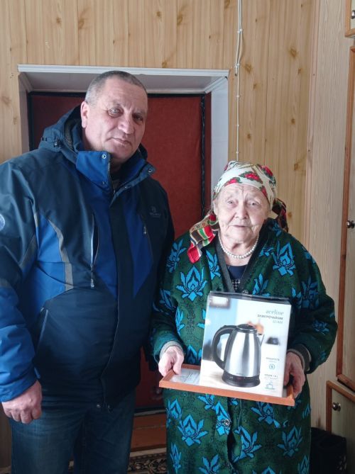 Сәлиха апаны юбилее белән котладылар
