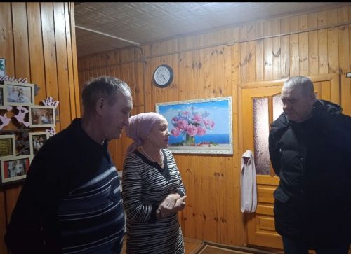 Район башлыгы Айнур Ягудин гаиләсен бәйрәм белән котлады