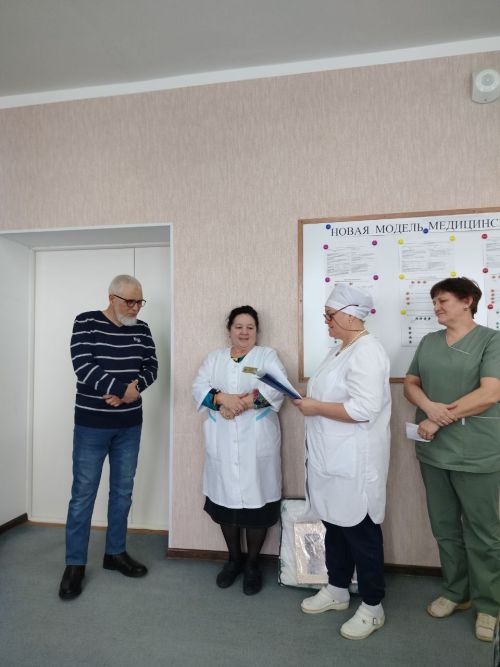 Табибны олыладылар