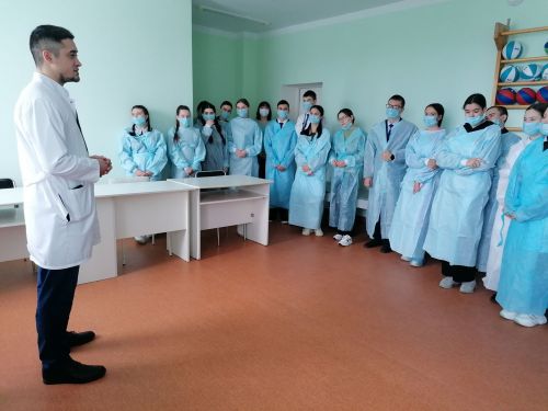 Район үзәк больницасында «Ачык ишекләр» көне узды