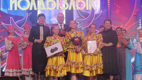 Гала концерттан фоторепортаж