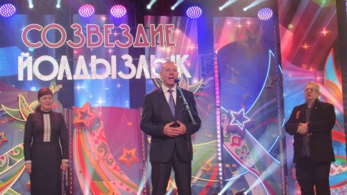 Гала концерттан фоторепортаж