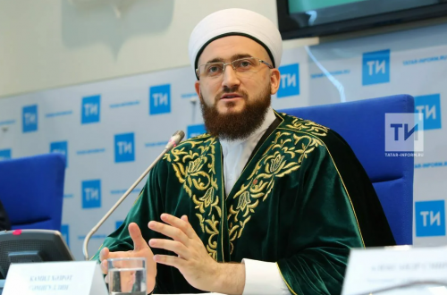 Татарстан мөфтие якынлашып килүче изге Рамазан ае белән котлады