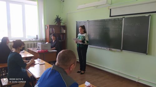 Әти-әниләр дә чыгарылыш сыйныф укучылары урынында булып карадылар