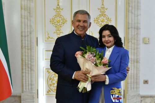 Атказанган укытучысы исеменә лаек булды