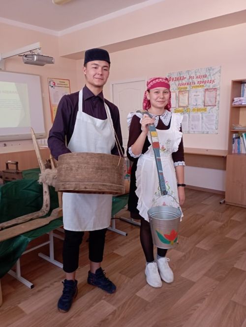 Мәктәпләргә сәяхәт - күчмә экскурсия дәвам итә