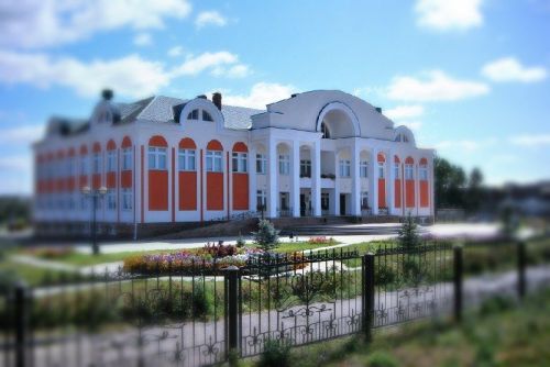 Әтнәдә Дагыстан республикасының Табасаран театры гастрольләре уза