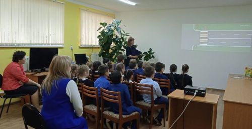 Юл хәрәкәте кагыйдәләре буенча ярыш узды