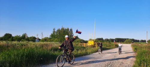 Россия көнен билгеләп үттеләр