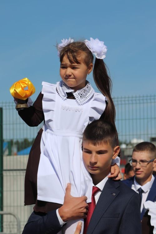 1 сентябрь бәйрәме Олы Әтнә (фоторепортаж)