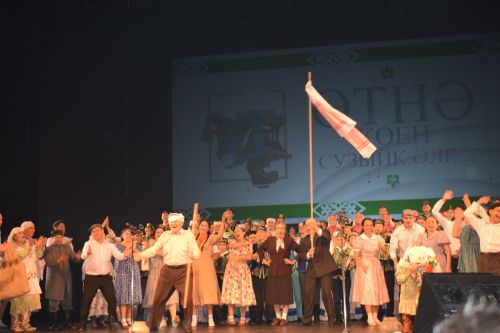 «Әтнә көен сузыйк әле...»(Фоторепортаж)